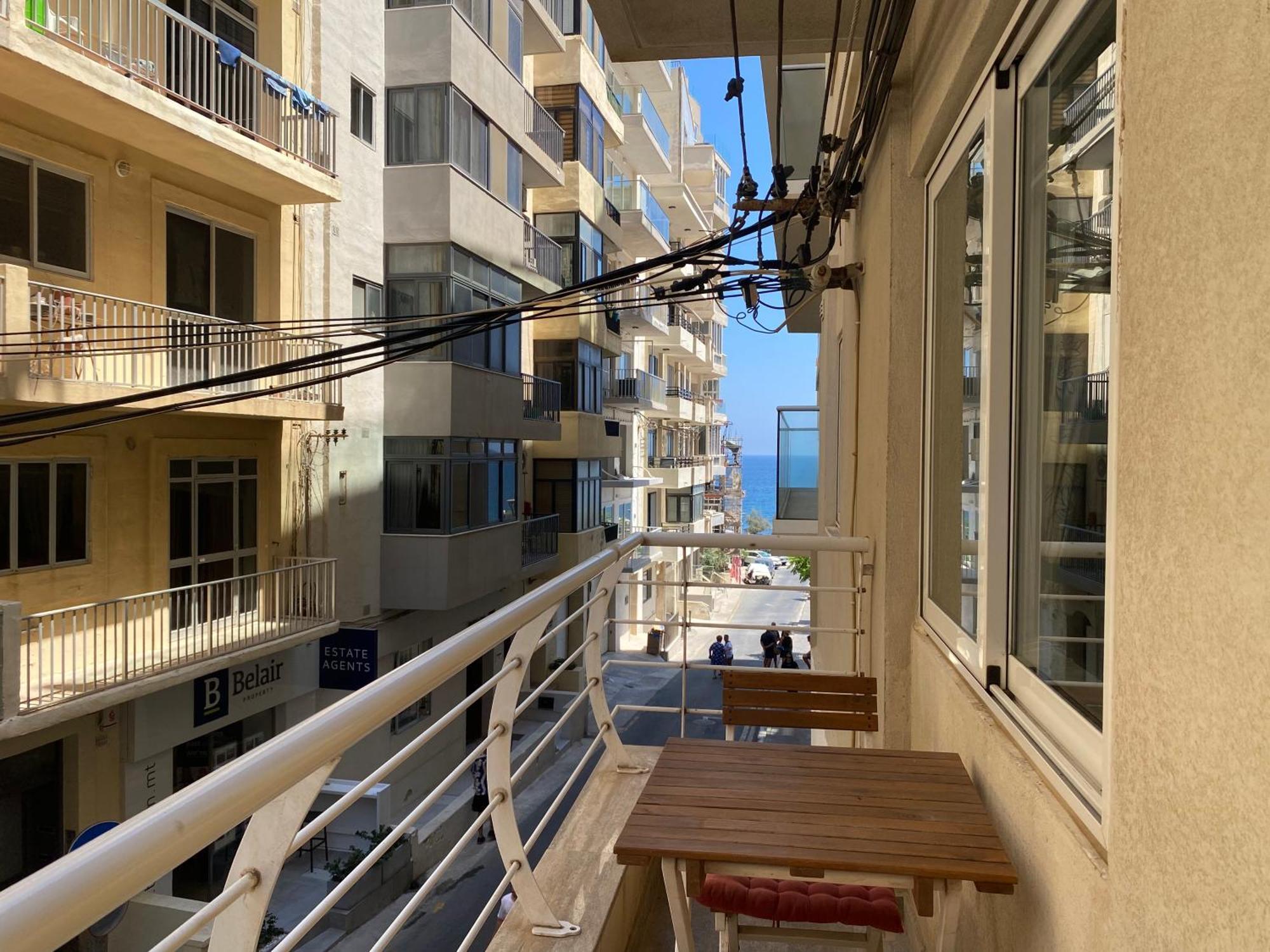 The Coastal Haven - Steps From Sliema'S Best Esterno foto